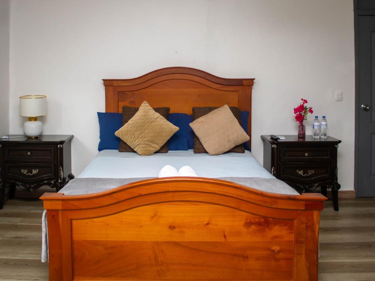 Hotel, Cocoview Вайе ди Анхелес Екстериор снимка