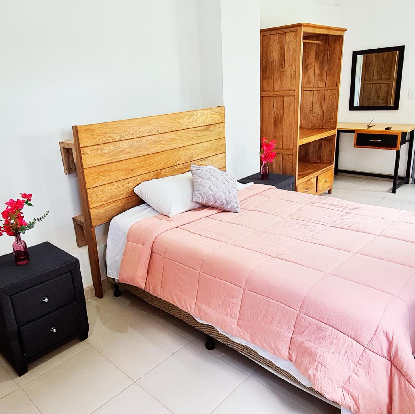 Hotel, Cocoview Вайе ди Анхелес Екстериор снимка
