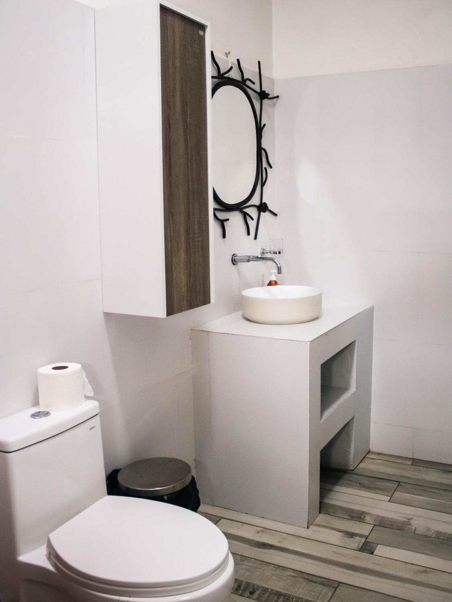Hotel, Cocoview Вайе ди Анхелес Екстериор снимка
